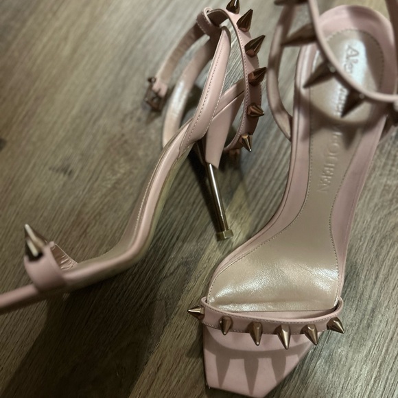 Alexander McQueen Shoes - Alexander McQueen Pink Spiked Heels